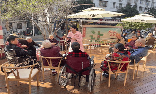 老有所依！我国全面向中度以上失能老年人发放补贴